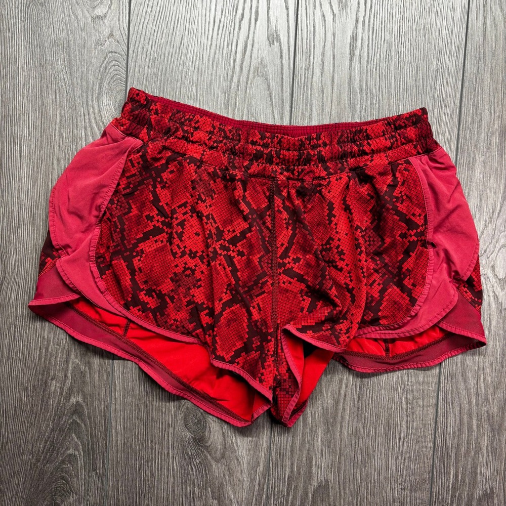 Lululemon Find Your Pace Shorts 12 Red Snakeskin Print Running Athletic Womens